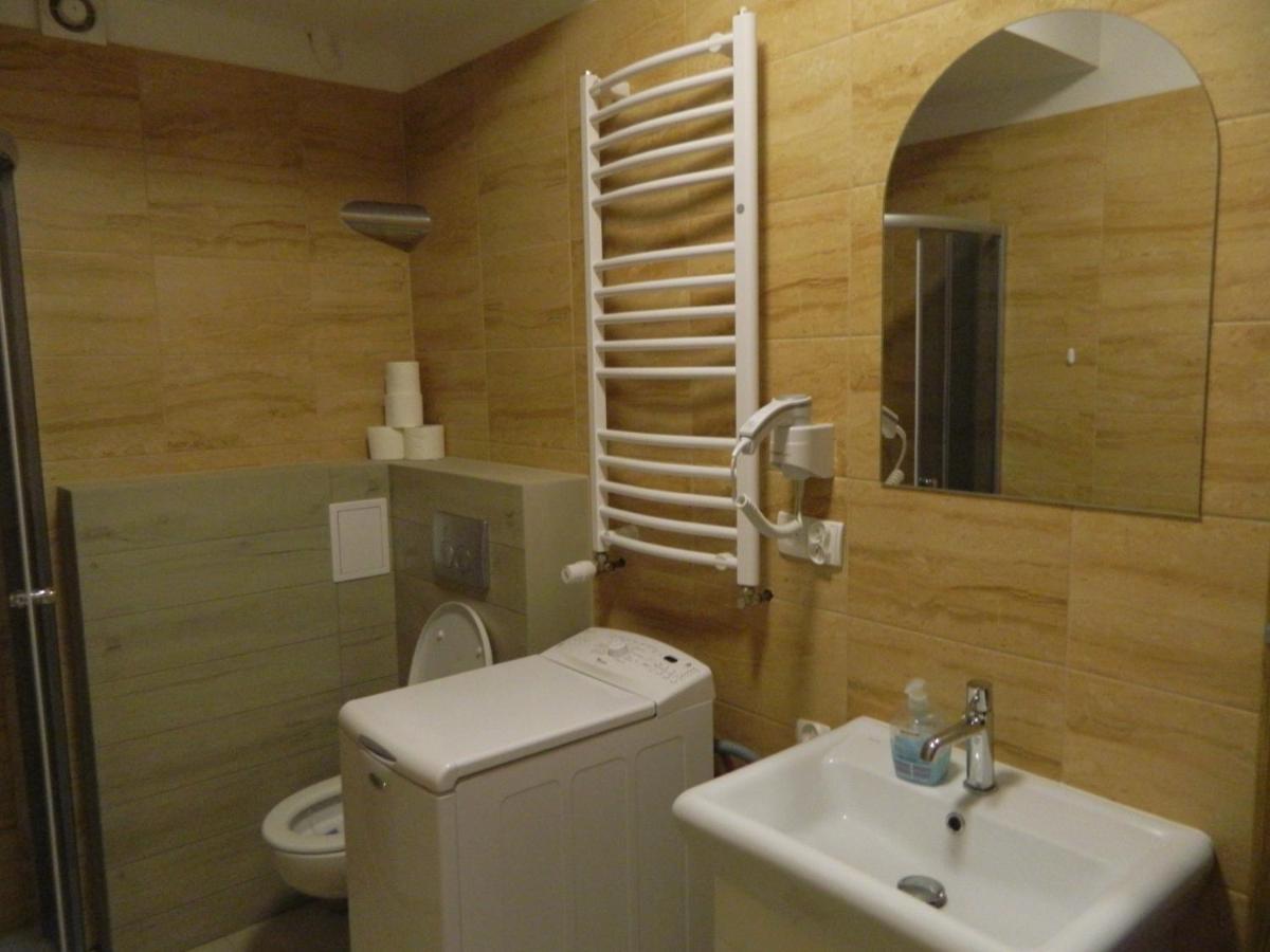 Dom Wypoczynkowy Rybnicka - Apartamenty Gdynia Exteriör bild